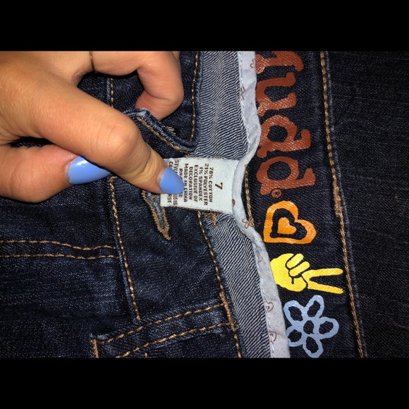 Never worn super stretchy - Picture 3 of 3